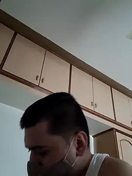 Snapshot of vansh1802 chatting on 03/03/25, 07:10 vansh1802 online show from 03/03/25, 07:10