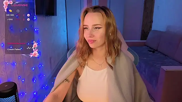 Snapshot of litlle_pie chatting on 10/03/25, 07:44 litlle pie online show from 10/03/25, 07:44