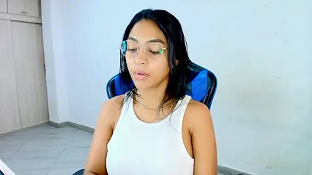 sophiax-x online show from 03/01/26, 01:24