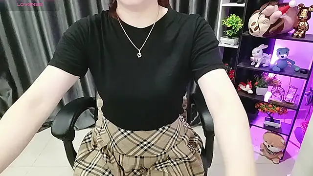 Snapshot of Yuki-yio chatting on 07/06/26, 01:24 Yuki-yio online show from 07/06/26, 01:24