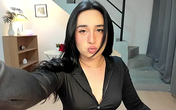 Snapshot of Sexysafarahh chatting on 05/05/26, 12:13 Sexysafarahh online show from 05/05/26, 12:13