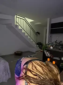 Snapshot of Emma_Wish chatting on 12/28/24, 10:02 Emma Wish online show from 12/28/24, 10:02