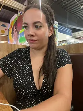 Snapshot of Emma_Wish chatting on 03/20/25, 06:53 Emma Wish online show from 03/20/25, 06:53