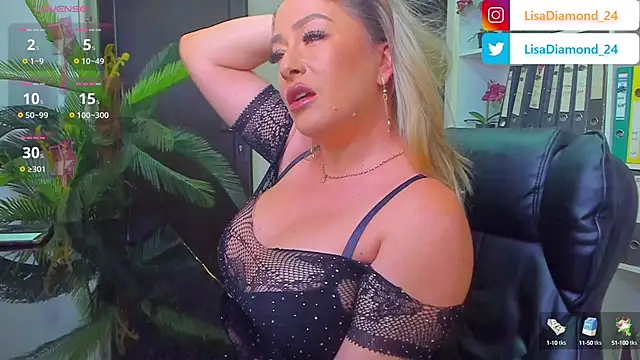 Snapshot of lisa2018 chatting on 01/17/25, 06:33 lisa2018 online show from 01/17/25, 06:33