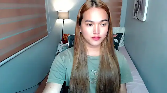 MoaningKylie online show from 12/13/24, 03:54