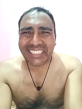 Snapshot of Pitercom chatting on 02/22/25, 12:40 Pitercom online show from 02/22/25, 12:40