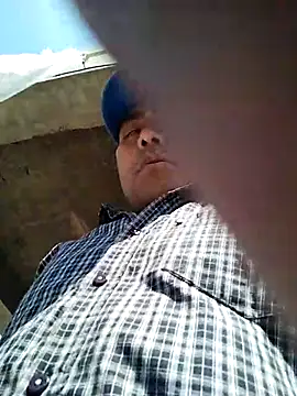 Snapshot of Pitercom chatting on 03/19/25, 06:57 Pitercom online show from 03/19/25, 06:57