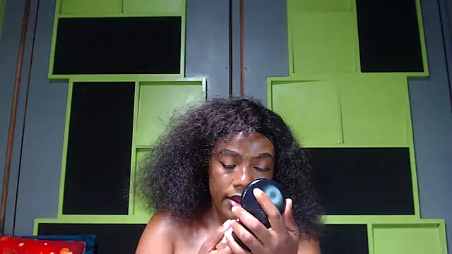 SexyAssDivaxxx online show from 02/13/25, 12:43