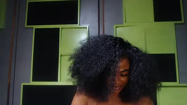 SexyAssDivaxxx online show from 10/01/25, 04:29