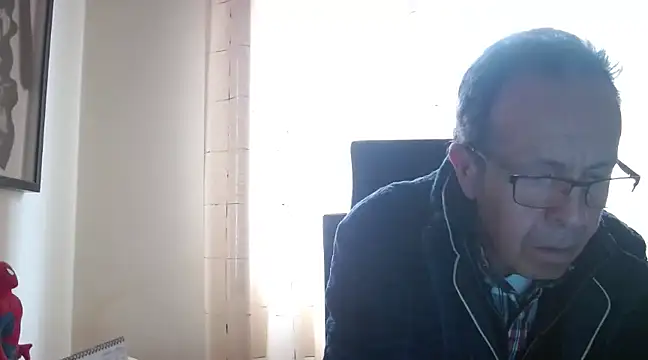 Snapshot of TonyComa chatting on 03/08/25, 03:02 TonyComa online show from 03/08/25, 03:02