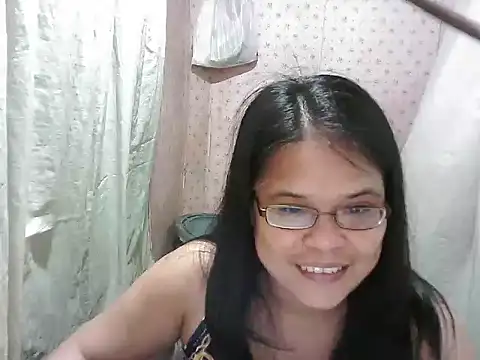 abiemayhottiey online show from 10/17/25, 12:30