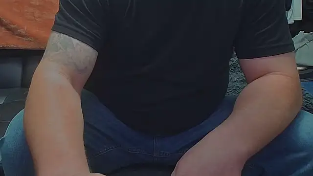 AwesomePapaya online show from 12/05/25, 02:20