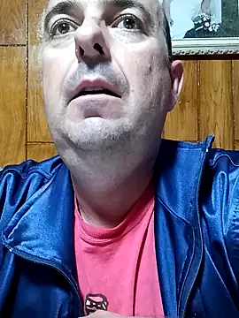 Snapshot of Hot-pico76 chatting on 11/06/25, 05:25 Hot-pico76 online show from 11/06/25, 05:25