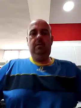 Snapshot of Hot-pico76 chatting on 04/13/26, 10:10 Hot-pico76 online show from 04/13/26, 10:10