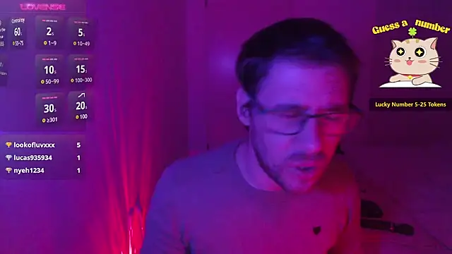 Snapshot of Thomas_Mrd chatting on 12/29/24, 06:56 Thomas Mrd online show from 12/29/24, 06:56