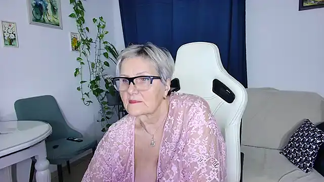 Selenna57 online show from 01/16/26, 06:45