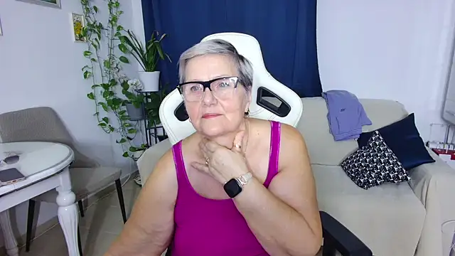 Selenna57 online show from 02/13/26, 06:37