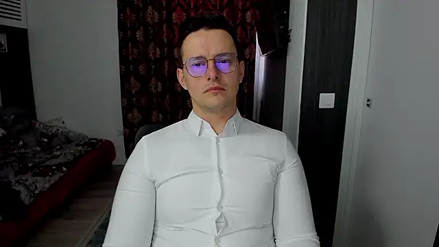 sexxymuscles4u online show from 02/18/26, 08:54