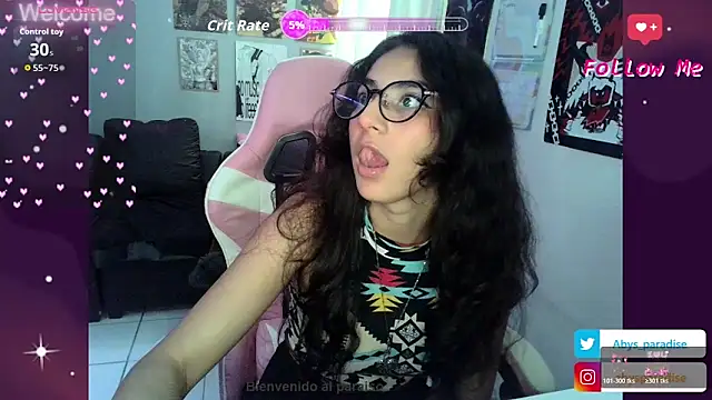 Snapshot of Abysparadise chatting on 04/03/26, 11:25 Abysparadise online show from 04/03/26, 11:25