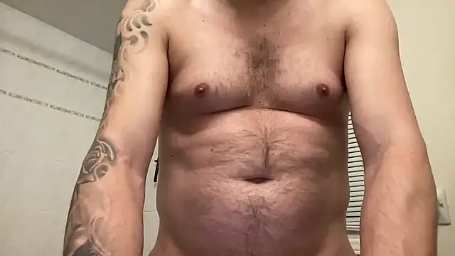 Snapshot of ttboy2000 chatting on 01/02/25, 02:22 ttboy2000 online show from 01/02/25, 02:22