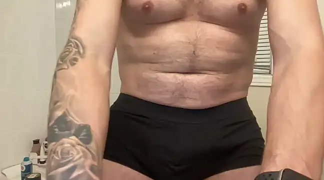 Snapshot of ttboy2000 chatting on 02/01/25, 12:51 ttboy2000 online show from 02/01/25, 12:51