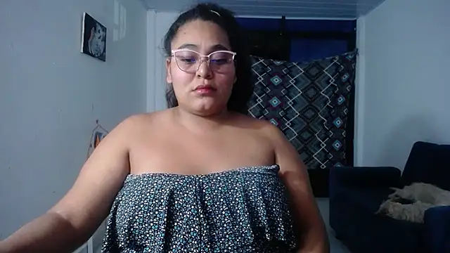 sirena 15 online show from 11/16/25, 05:46