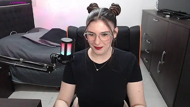 Snapshot of xxbbtaa chatting on 03/17/26, 01:32 xxbbtaa online show from 03/17/26, 01:32