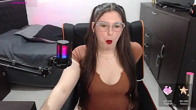 Snapshot of xxbbtaa chatting on 03/26/26, 01:44 xxbbtaa online show from 03/26/26, 01:44