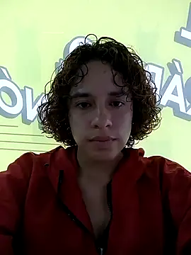 EmmaMelissa0521 online show from 12/18/24, 09:29