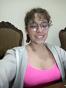 EmmaMelissa0521 online show from 12/29/24, 09:41