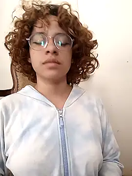 EmmaMelissa0521 online show from 01/11/25, 08:21