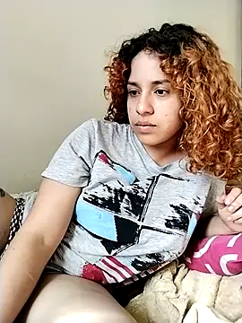 EmmaMelissa0521 online show from 12/13/25, 07:53