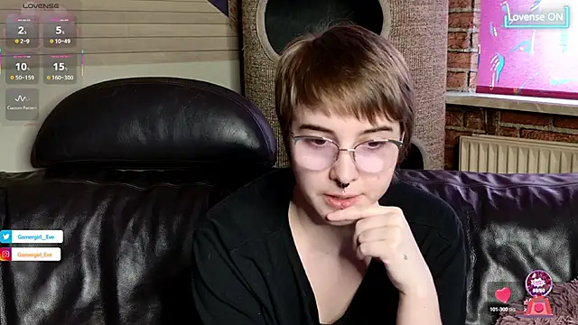 GamerGirl Eve online show from 09/24/25, 03:59