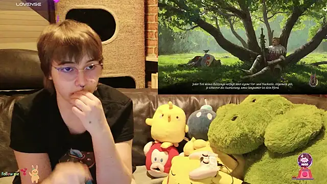 Snapshot of GamerGirl_Eve chatting on 10/30/25, 07:03 GamerGirl Eve online show from 10/30/25, 07:03