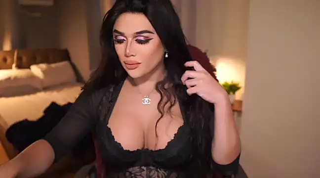 AnneHartx online show from 02/19/25, 03:39