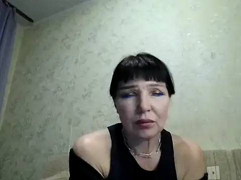 Snapshot of JeaneDavis chatting on 04/19/26, 06:43 JeaneDavis online show from 04/19/26, 06:43