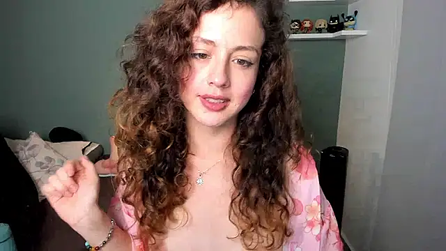 Cassandra Caiin online show from 12/09/24, 10:41