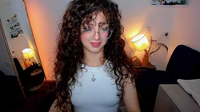 Snapshot of Cassandra_Caiin chatting on 03/22/26, 01:31 Cassandra Caiin online show from 03/22/26, 01:31