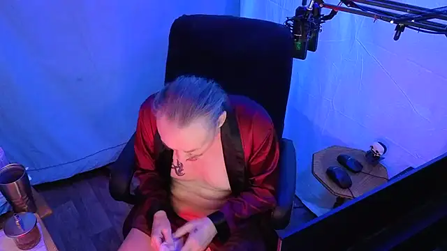 Snapshot of Richy__Rich_ chatting on 03/15/26, 12:16 Richy Rich online show from 03/15/26, 12:16