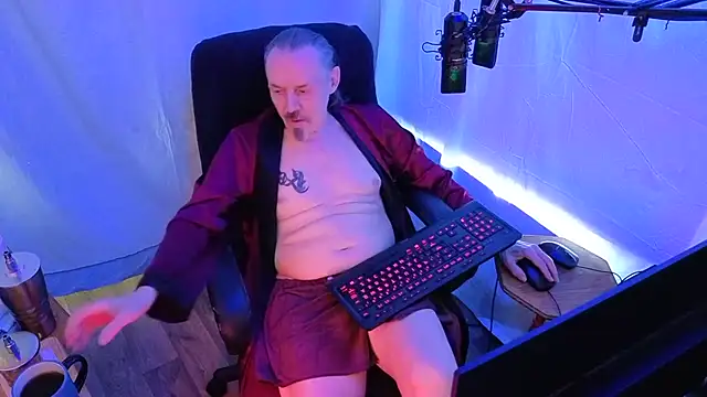 Snapshot of Richy__Rich_ chatting on 03/19/26, 08:24 Richy Rich online show from 03/19/26, 08:24