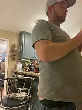 Snapshot of smokeymt420 chatting on 12/10/24, 05:28 smokeymt420 online show from 12/10/24, 05:28