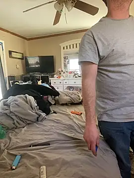 Snapshot of smokeymt420 chatting on 01/17/25, 01:35 smokeymt420 online show from 01/17/25, 01:35