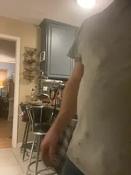 Snapshot of smokeymt420 chatting on 01/18/25, 05:31 smokeymt420 online show from 01/18/25, 05:31