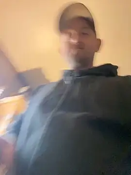 Snapshot of smokeymt420 chatting on 01/18/25, 06:32 smokeymt420 online show from 01/18/25, 06:32