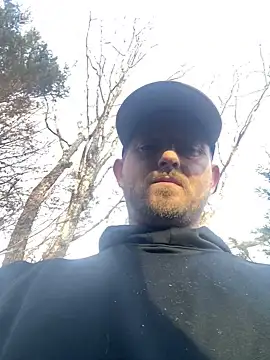 Snapshot of smokeymt420 chatting on 02/21/25, 10:37 smokeymt420 online show from 02/21/25, 10:37