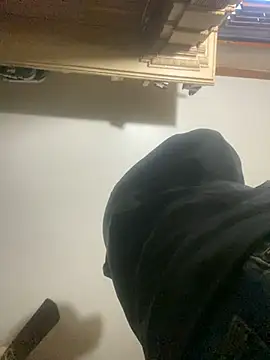 Snapshot of smokeymt420 chatting on 02/22/25, 11:13 smokeymt420 online show from 02/22/25, 11:13