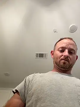 Snapshot of smokeymt420 chatting on 10/01/25, 05:02 smokeymt420 online show from 10/01/25, 05:02