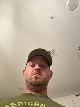 Snapshot of smokeymt420 chatting on 10/12/25, 02:21 smokeymt420 online show from 10/12/25, 02:21