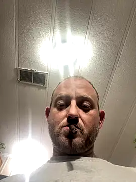 Snapshot of smokeymt420 chatting on 11/22/25, 05:50 smokeymt420 online show from 11/22/25, 05:50