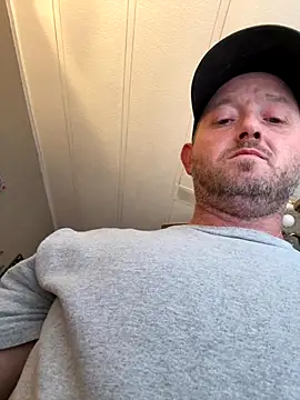 Snapshot of smokeymt420 chatting on 11/24/25, 08:41 smokeymt420 online show from 11/24/25, 08:41